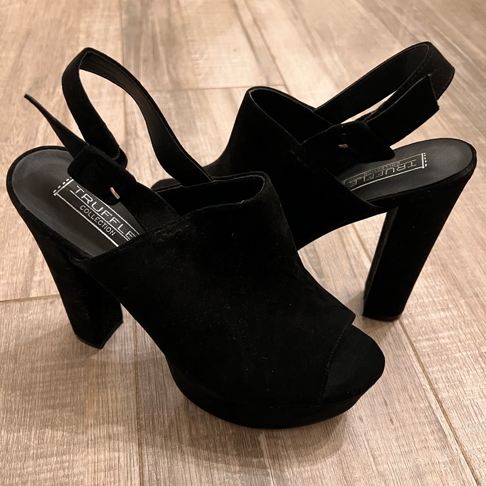 Truffle Collection Wedge Toe Heel size 9 Black